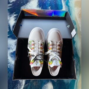 NWB&T Women’s Snoop Dogg Jen Stark Collaborated White Multicolor Drip Sz 8 OFFER
